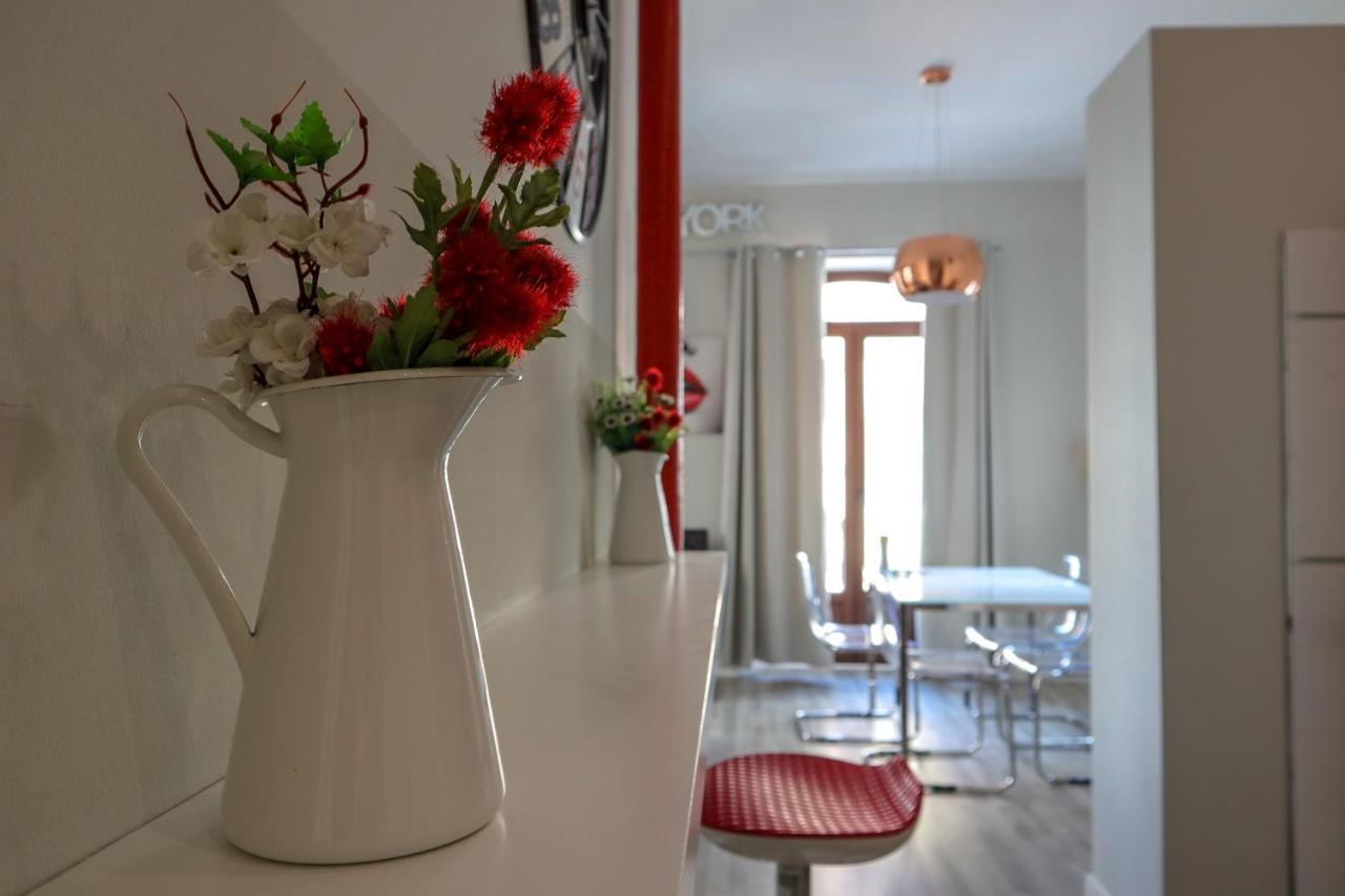 Triana Suite Dreams Sevilla Eksteriør billede
